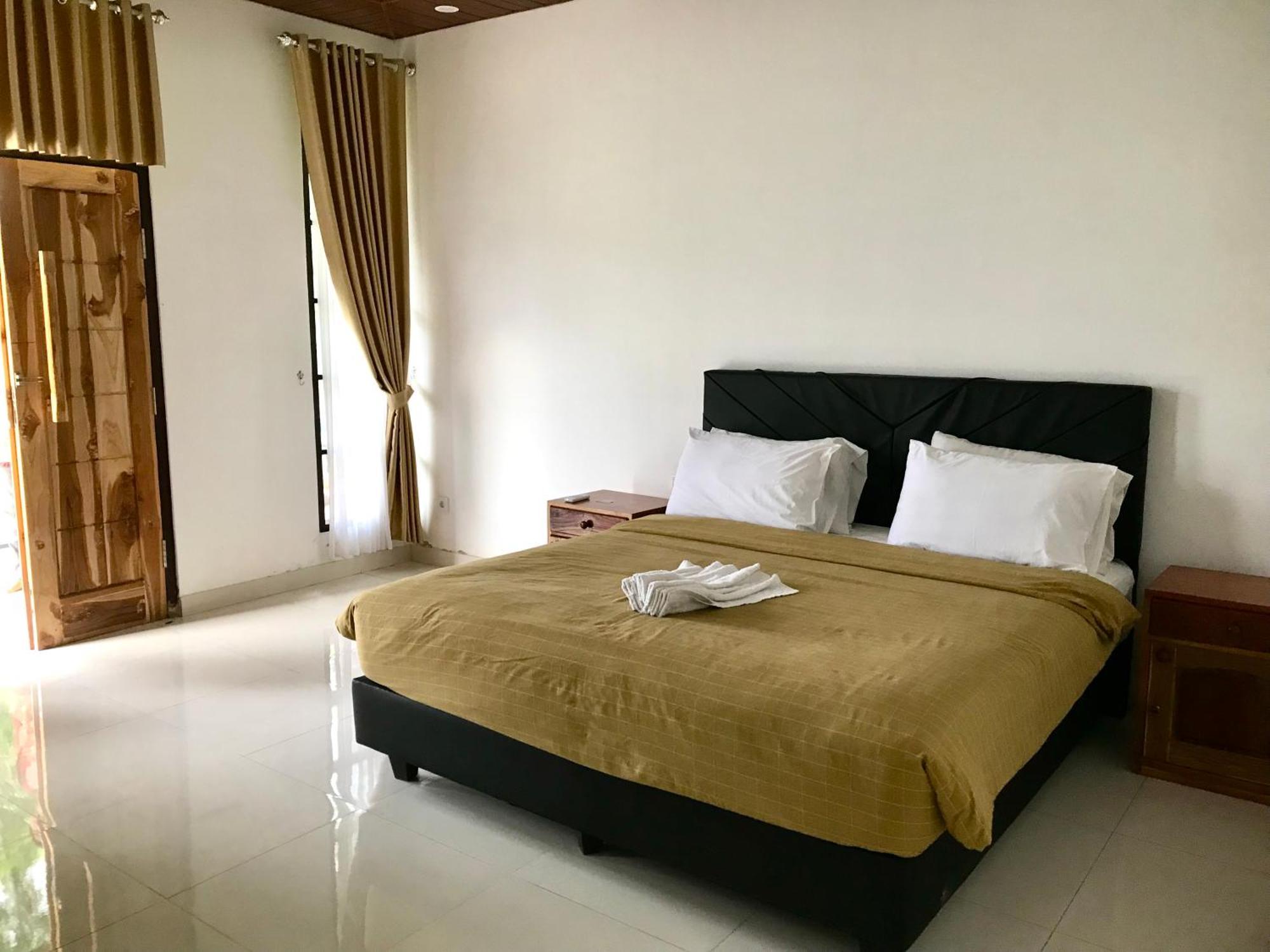 Pohon Purba Resort & Restaurant Labuhan Pandan Eksteriør billede