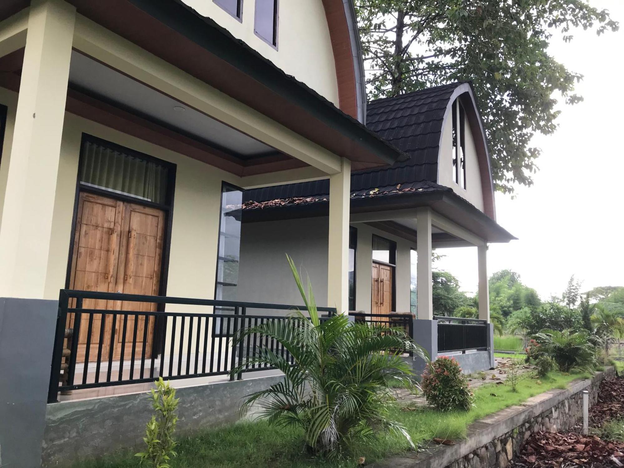 Pohon Purba Resort & Restaurant Labuhan Pandan Eksteriør billede