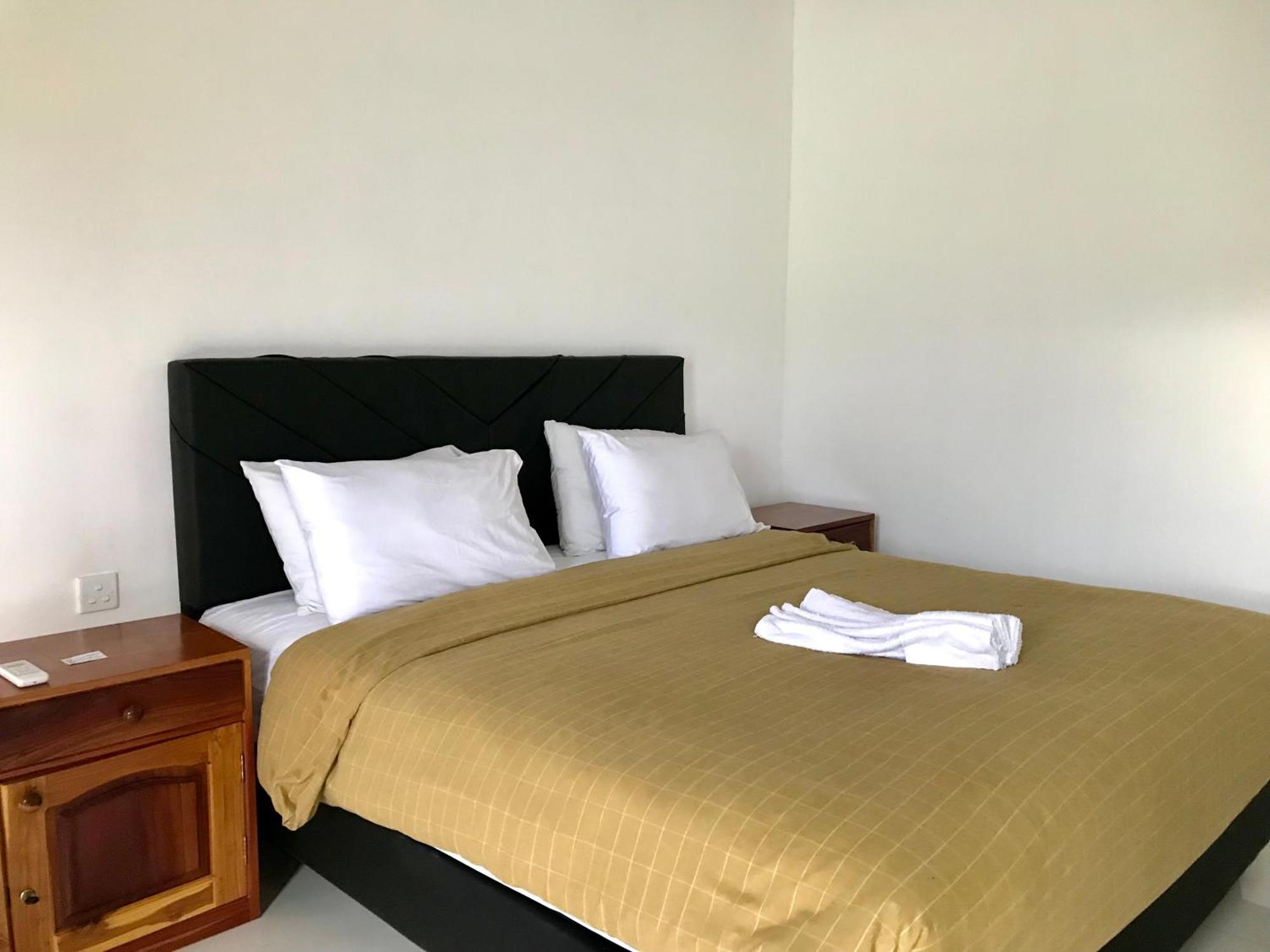 Pohon Purba Resort & Restaurant Labuhan Pandan Eksteriør billede